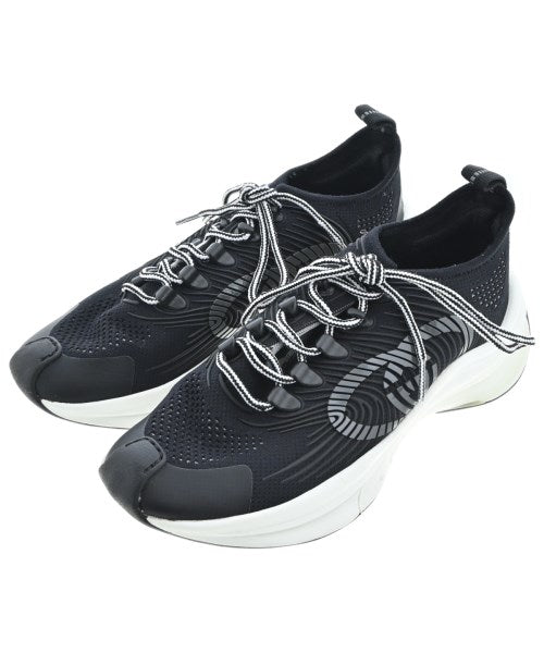 GUCCI รองเท้าผ้าใบ