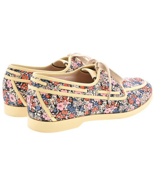 GUCCI รองเท้าสวมทางการ