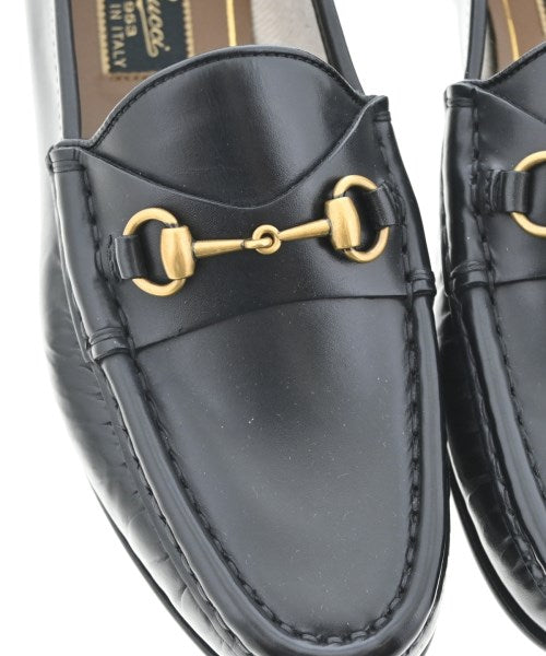 GUCCI รองเท้าสวมทางการ
