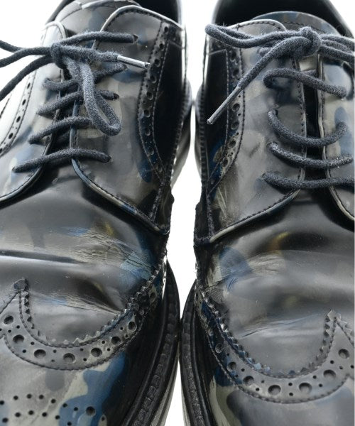 PRADA รองเท้าผ้าใบ