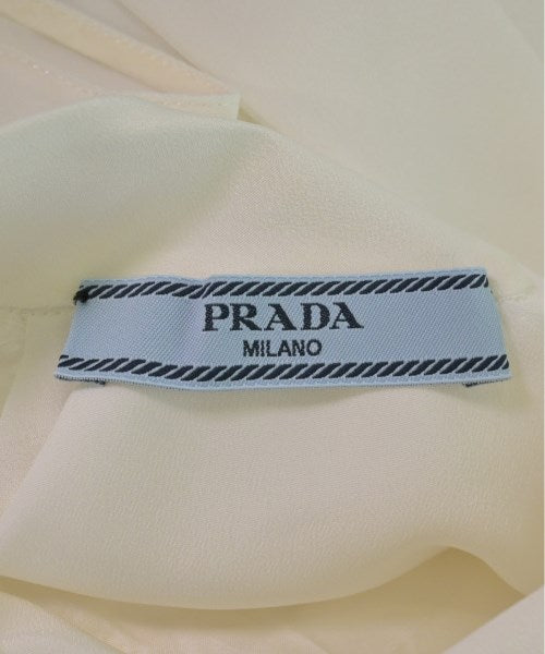 PRADA เสื้อสตรี
