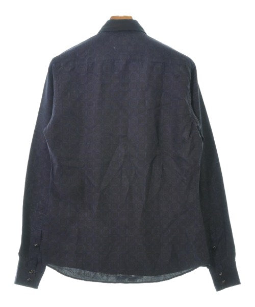 PRADA เสื้อลำลอง