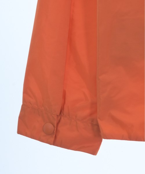 PRADA เสื้อพาร์กาภูเขา
