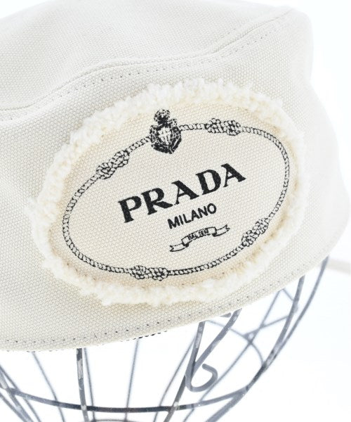 PRADA หมวก