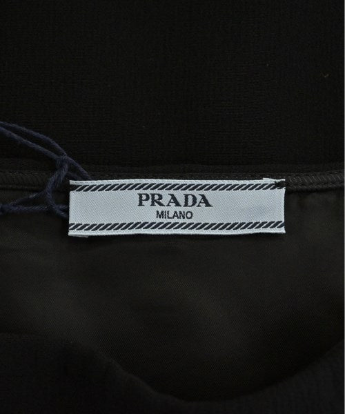 PRADA กระโปรงยาวถึงเข่า
