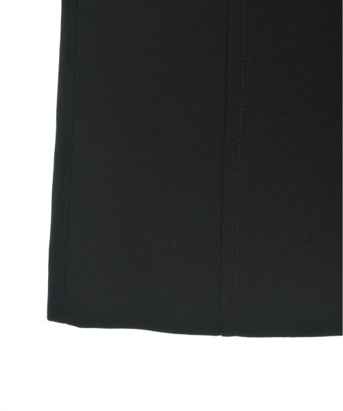 PRADA กระโปรงยาวถึงเข่า