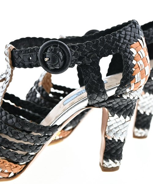 PRADA รองเท้าส้นสูง