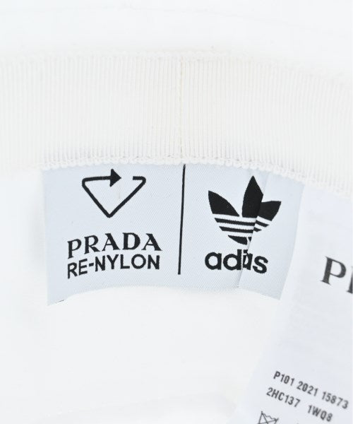 PRADA หมวก