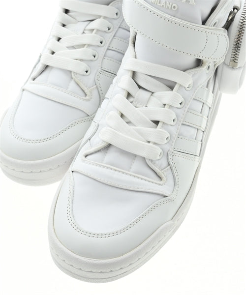 PRADA รองเท้าผ้าใบ