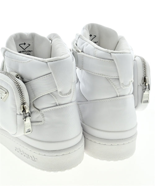 PRADA รองเท้าผ้าใบ