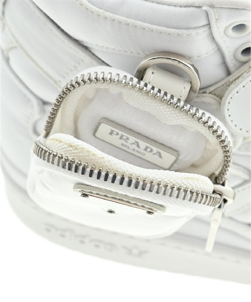 PRADA รองเท้าผ้าใบ