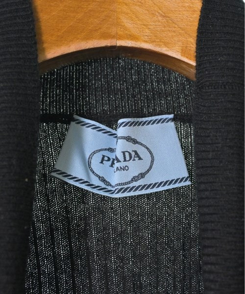 PRADA เสื้อกันหนาว