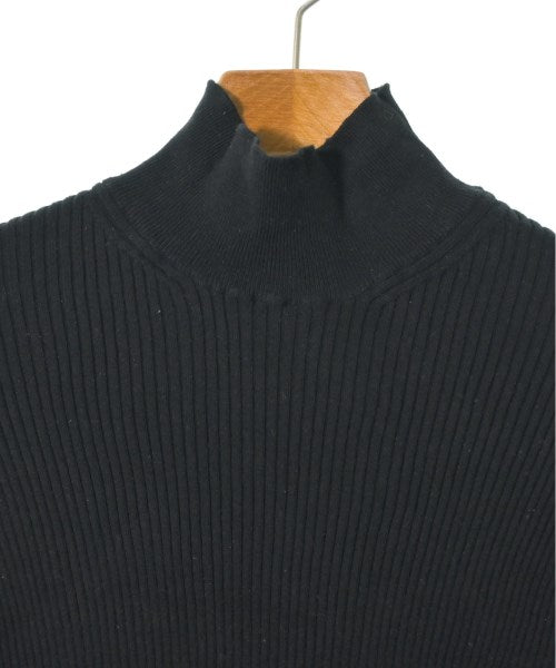 PRADA เสื้อกันหนาว