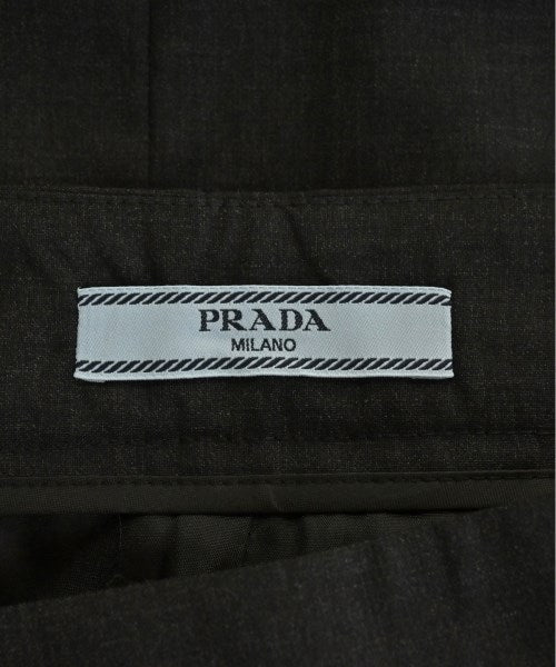 PRADA กระโปรงยาวถึงเข่า