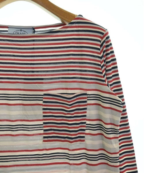 PRADA เสื้อยืด/เสื้อท็อปส์