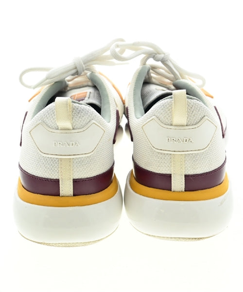 PRADA รองเท้าผ้าใบ