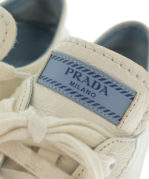 PRADA รองเท้าผ้าใบ