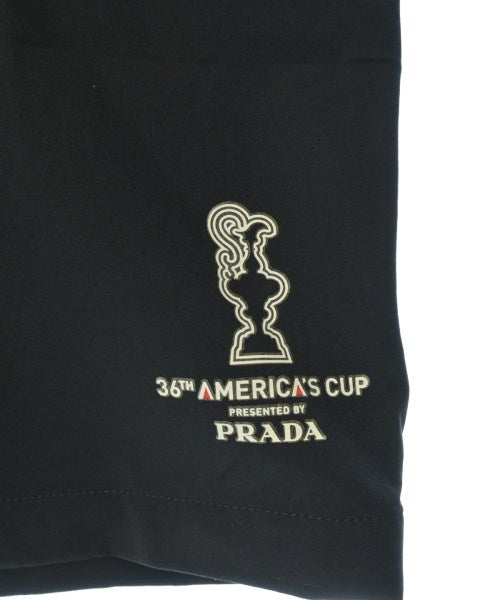PRADA กางเกงขาสั้น