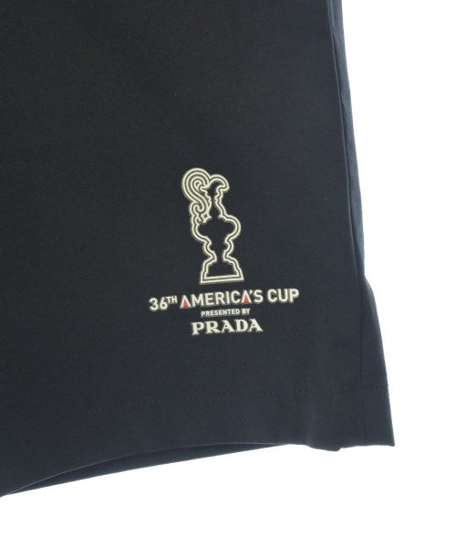 PRADA กางเกงขาสั้น