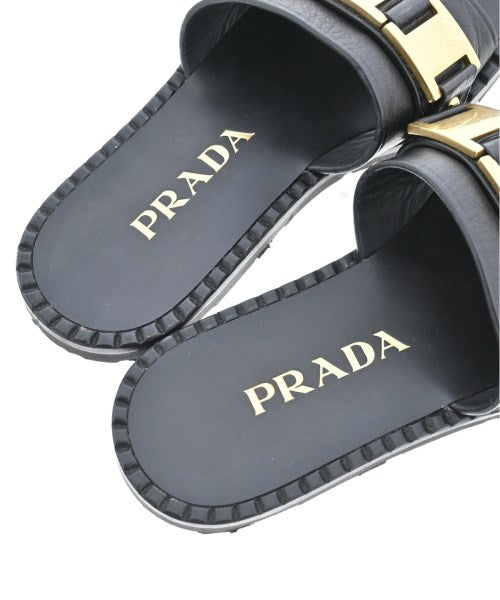 PRADA รองเท้าแตะ
