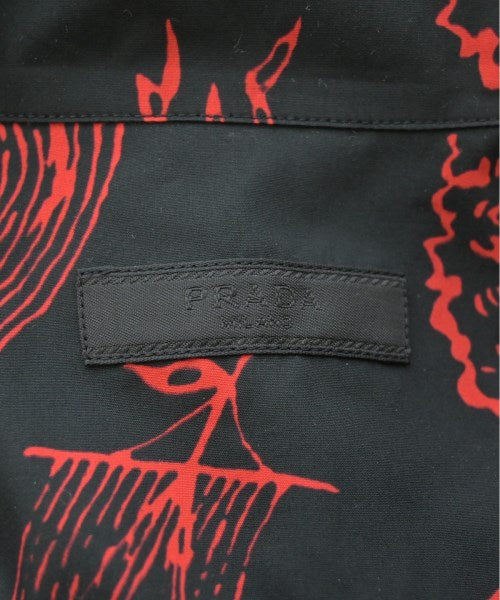 PRADA เสื้อลำลอง