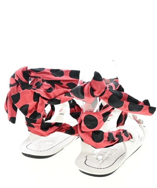 PRADA รองเท้าแตะ