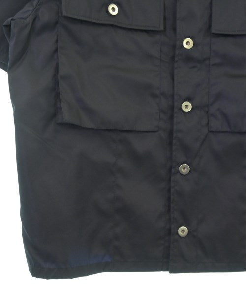 PRADA เสื้อลำลอง