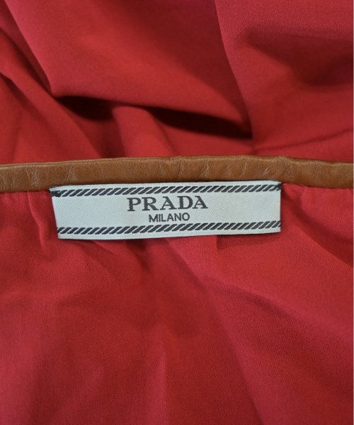 PRADA กระโปรงยาวถึงเข่า