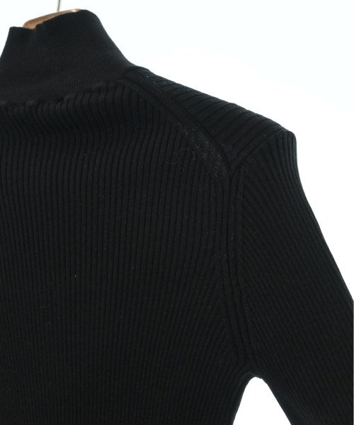 PRADA เสื้อกันหนาว
