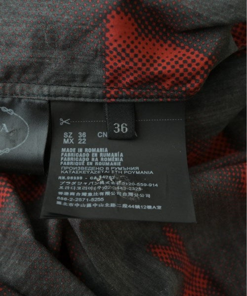 PRADA เสื้อลำลอง