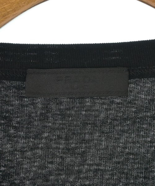 PRADA เสื้อยืด/เสื้อท็อปส์