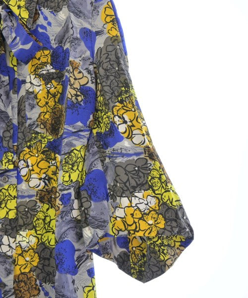 PRADA เสื้อลำลอง