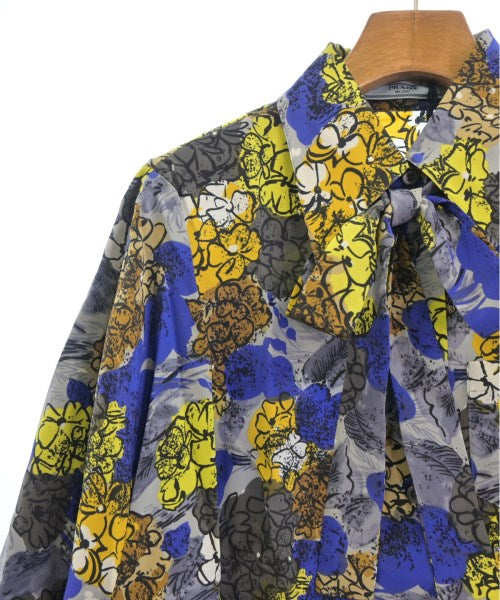 PRADA เสื้อลำลอง