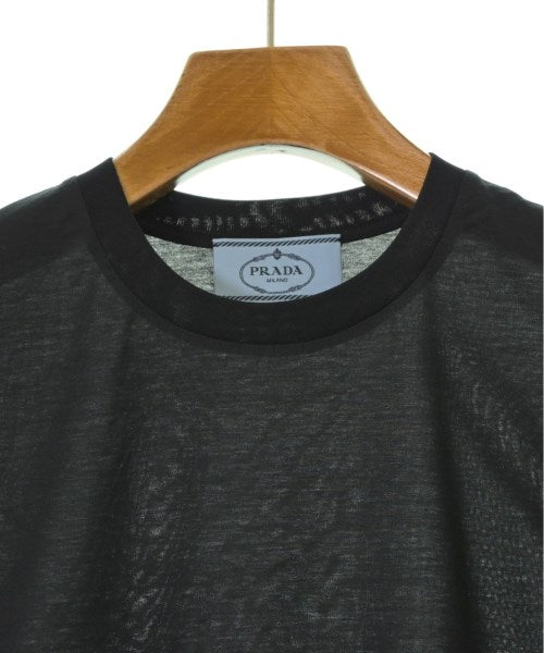 PRADA เสื้อยืด/เสื้อท็อปส์
