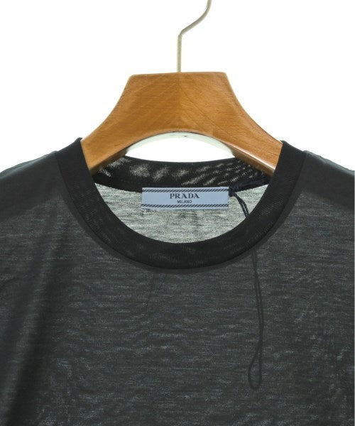 PRADA เสื้อยืด/เสื้อท็อปส์