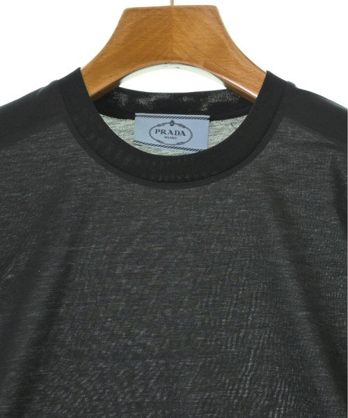 PRADA เสื้อยืด/เสื้อท็อปส์
