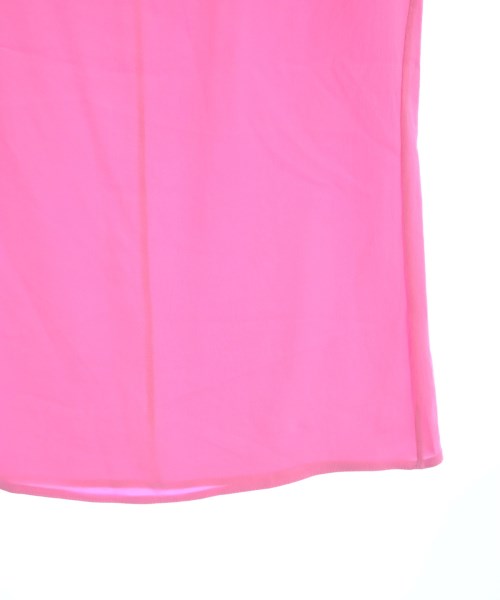 PRADA เสื้อสตรี