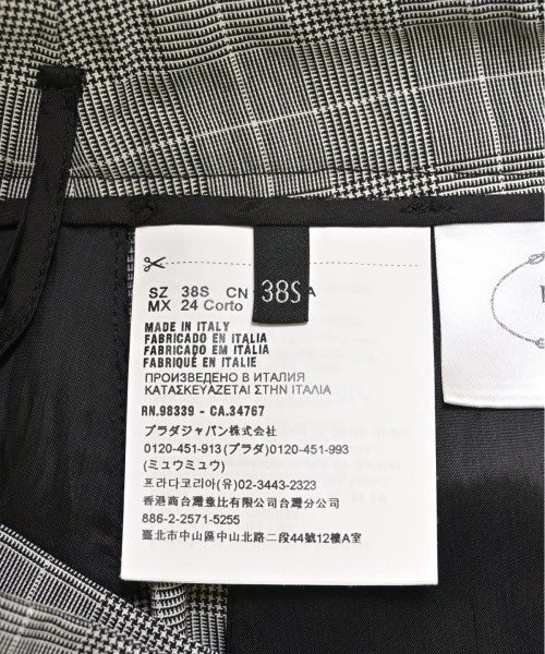 PRADA กระโปรงยาวถึงเข่า