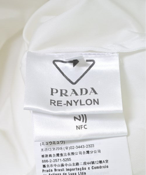 PRADA เสื้อลำลอง