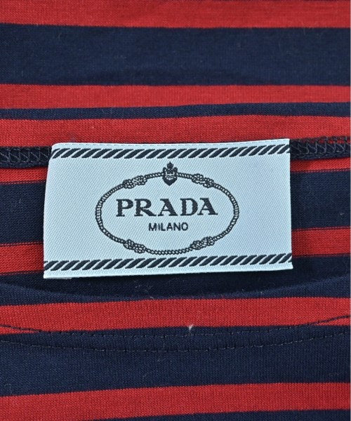 PRADA เสื้อยืด/เสื้อท็อปส์