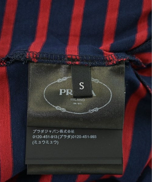 PRADA เสื้อยืด/เสื้อท็อปส์
