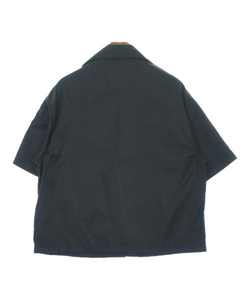 PRADA เสื้อลำลอง