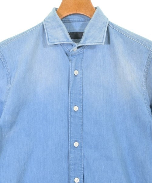 PRADA เสื้อลำลอง