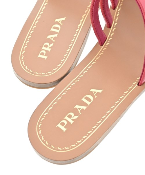 PRADA รองเท้าแตะ