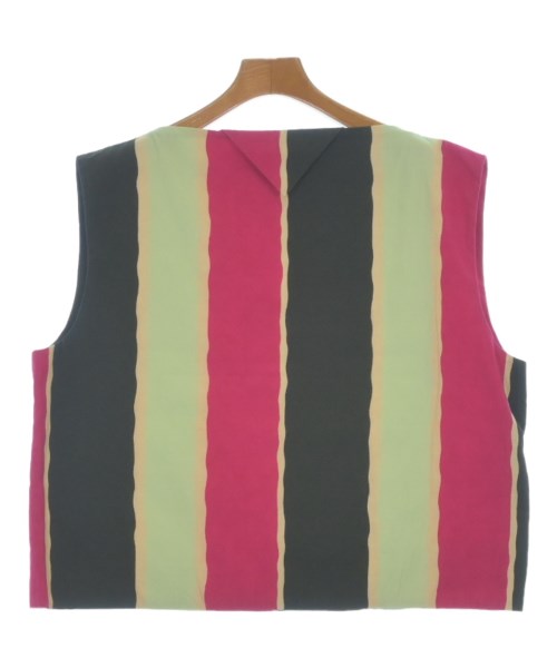 PRADA เสื้อลำลอง