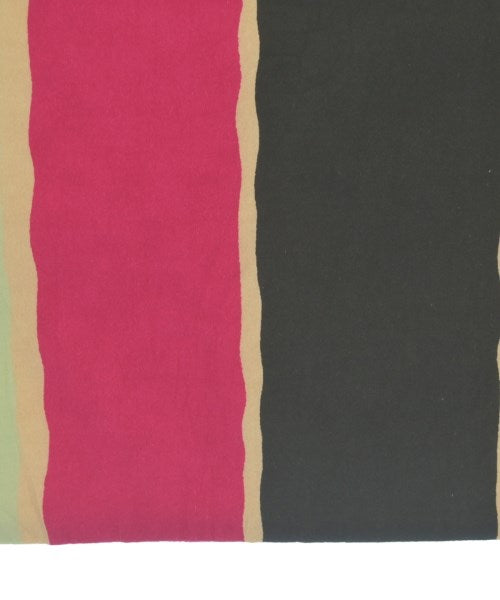 PRADA เสื้อลำลอง