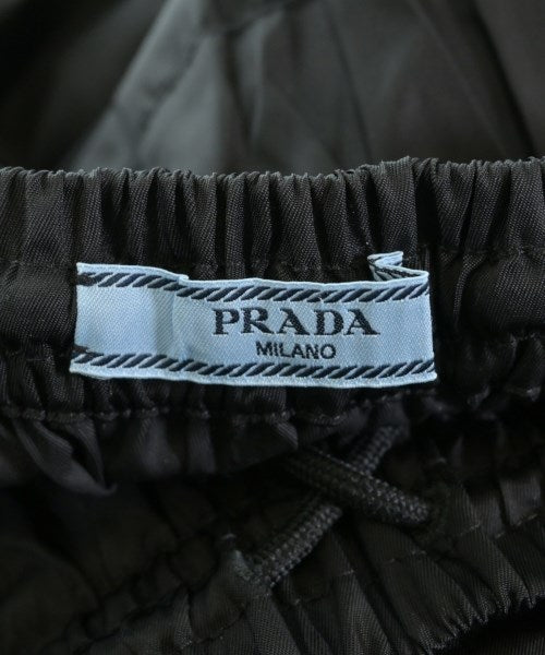 PRADA กระโปรงยาวถึงเข่า