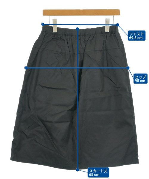 PRADA กระโปรงยาวถึงเข่า