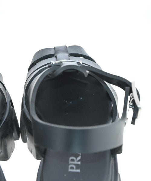 PRADA รองเท้าแตะ