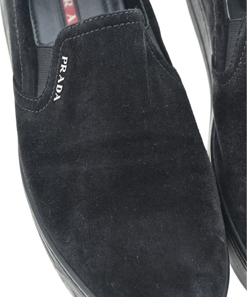 PRADA รองเท้าผ้าใบ